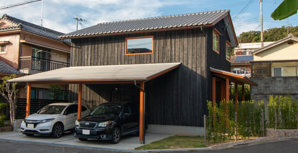 「焼杉が叶える理想の外観|自然素材×高耐久で住まいの質を高める」 谷中幹工務店 和歌山県田辺市の工務店